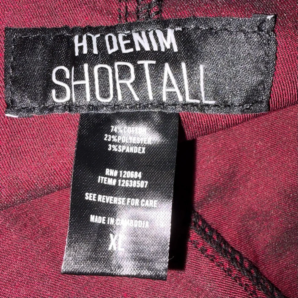 NWT Hot Topic Black and Red Plaid Shortalls - Size XL